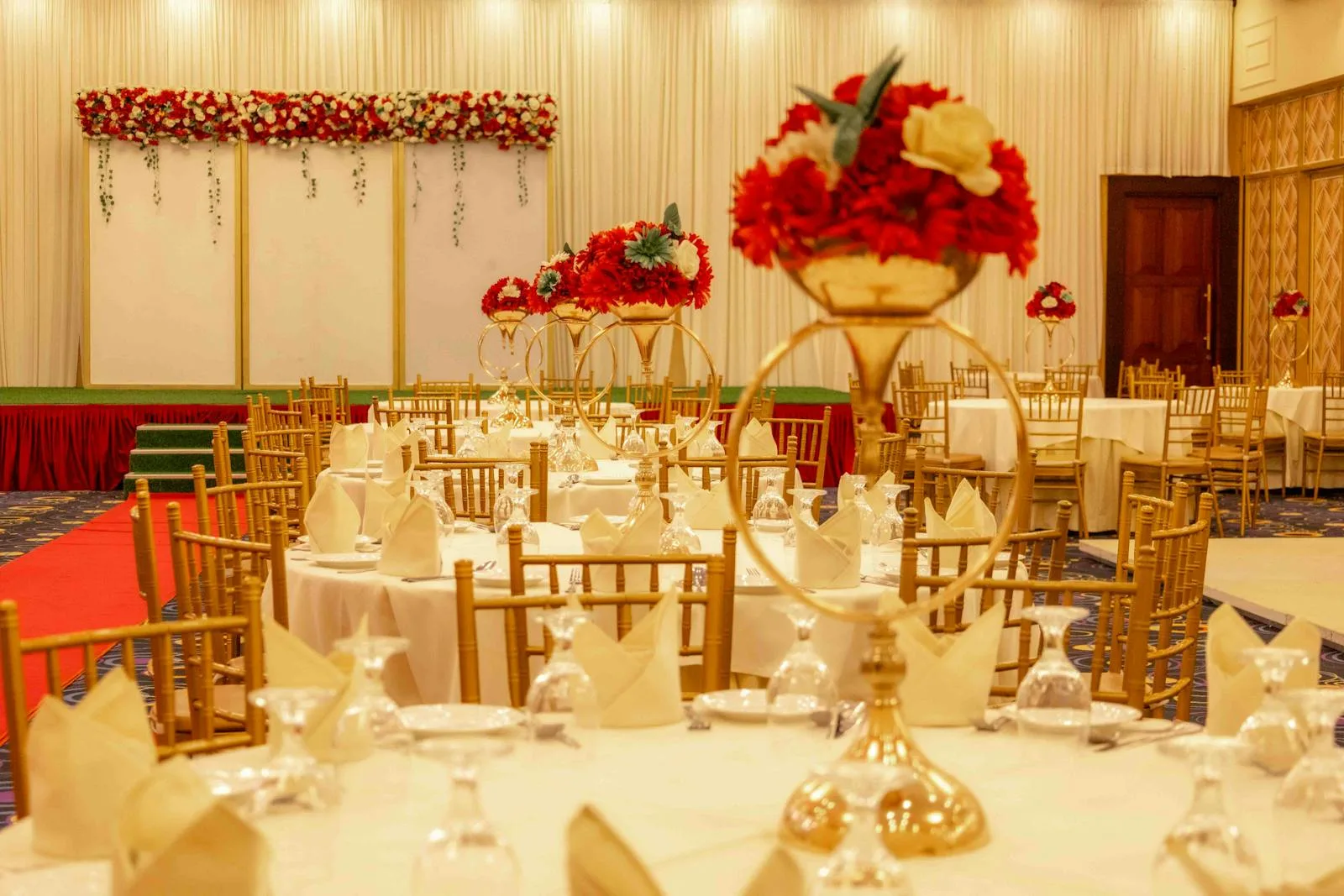 Uklanjanje neprijatnih mirisa u salama